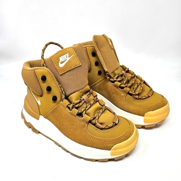 New Nike City Classic Boot Wheat Brown Sneaker Shoe DQ5601-710‎ Women's Size 5. - Picture 1 of 9